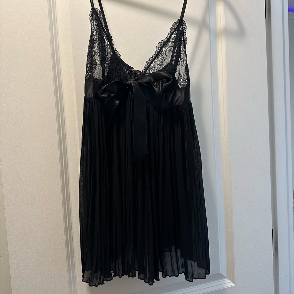 Victorias Secret nightgown